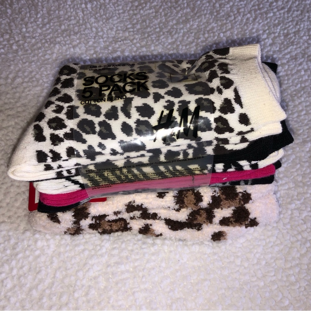 H&M and Charter Club Animal Print and Solid Color Socks- 6 Pairs NWT